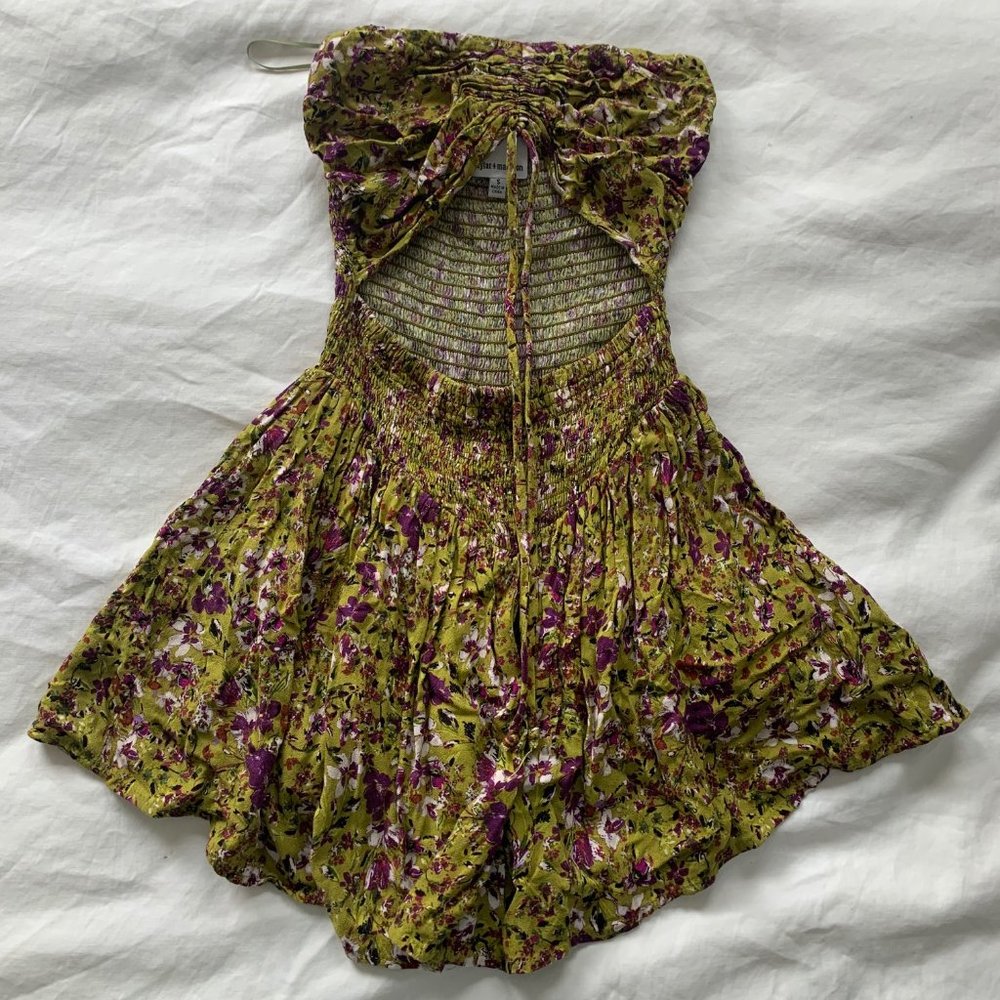 Skylar and Madison Green Floral Romper size Small